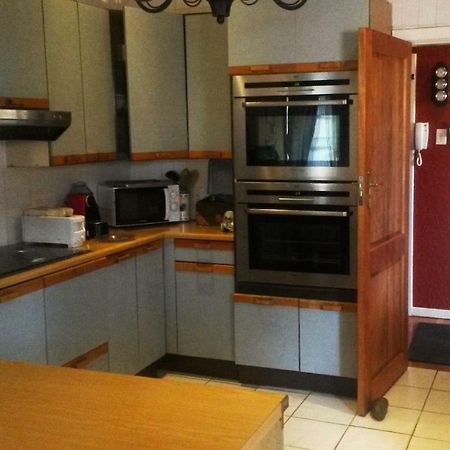 The Birches Backpacker Lodge Randburg エクステリア 写真